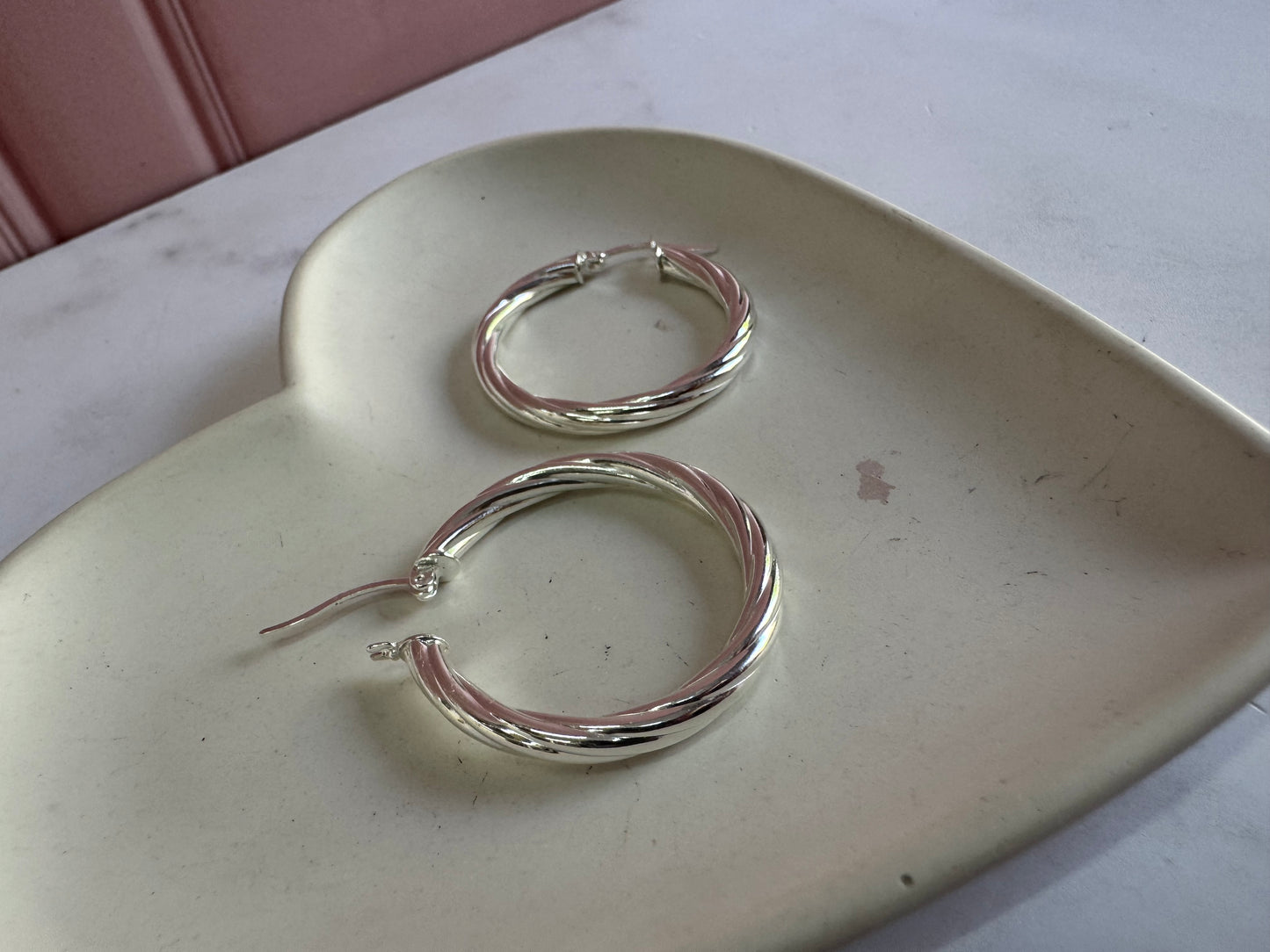 Arracadas Rayadas de Plata 925 - 4mm x 2.5cm | Romina Joyería