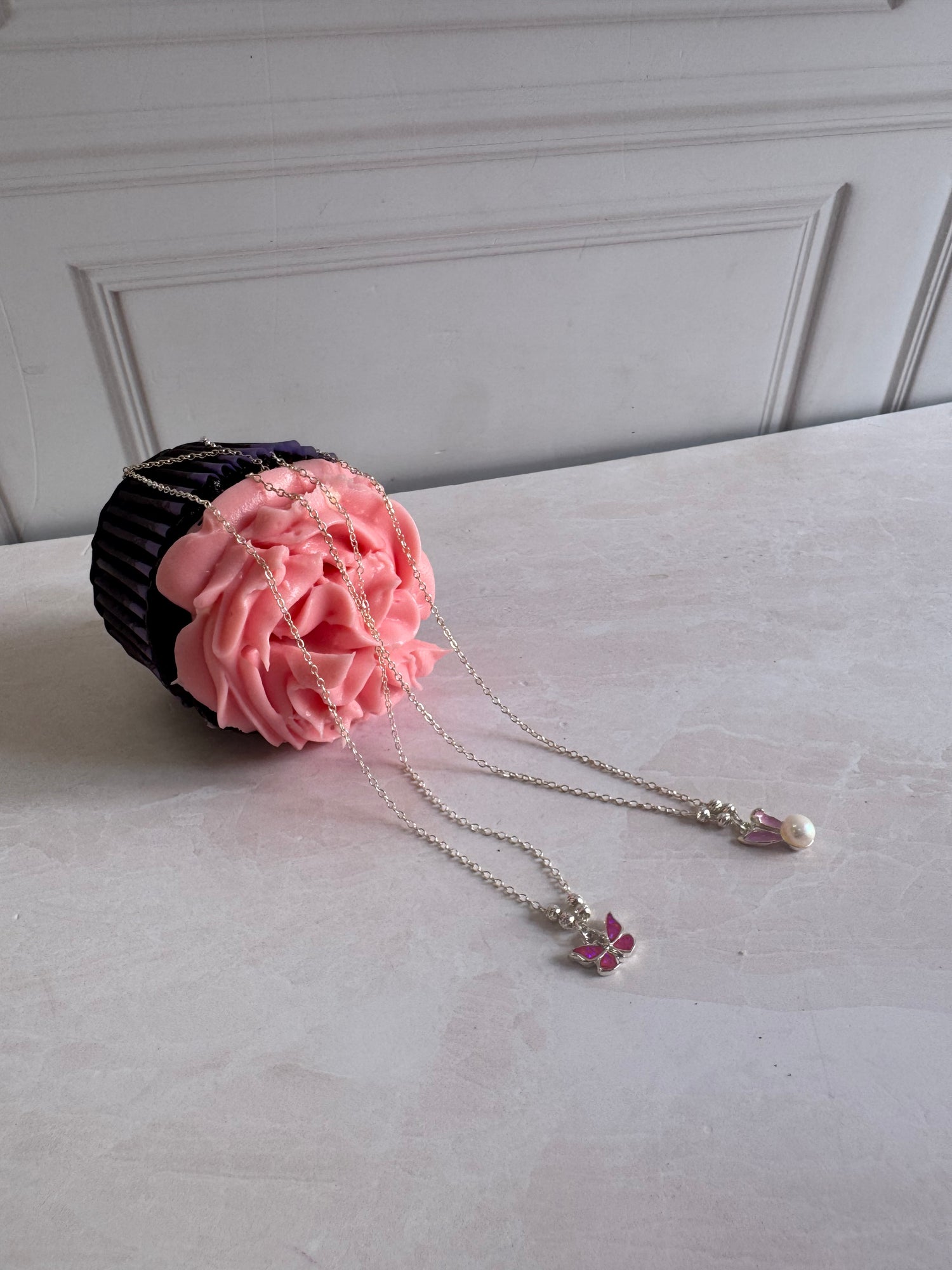 Collares