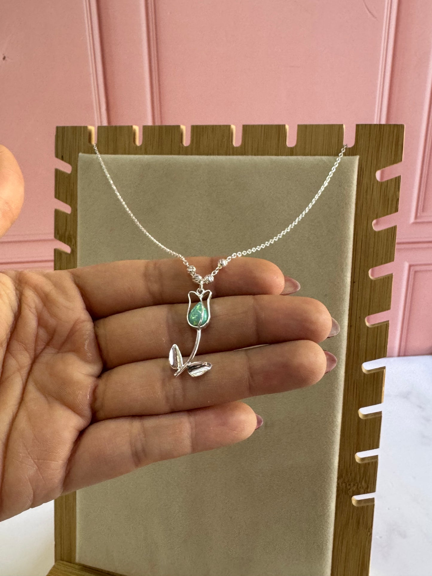 Collar Tulipán Vertical Ópalo de Plata 925 - Amor Perfecto | Romina Joyería