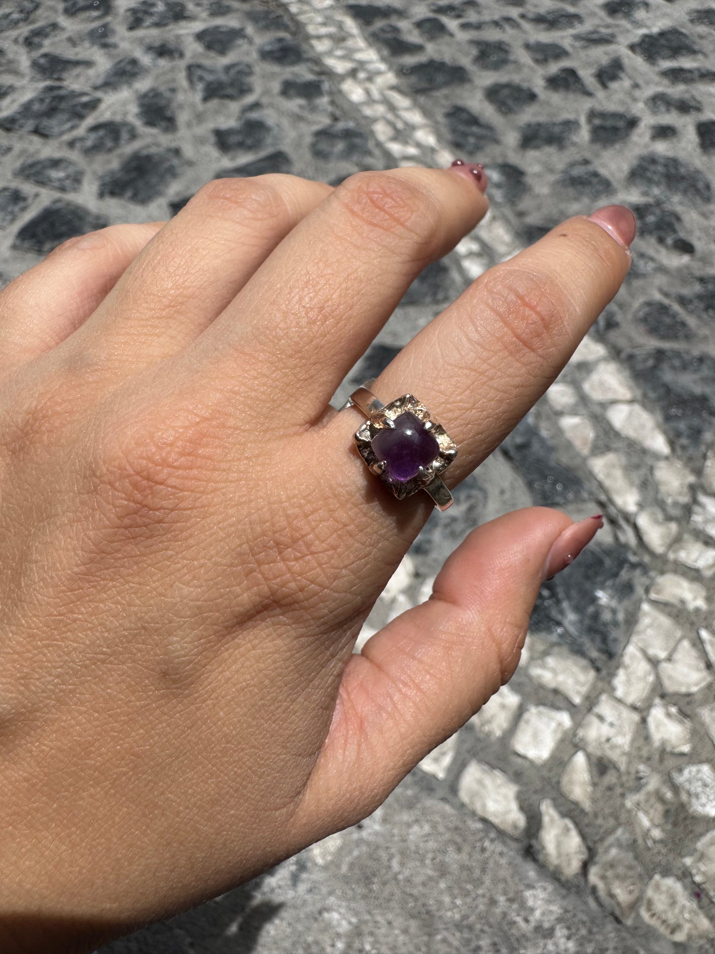 Anillo Amatista Natural Cabujón | Plata .925 – Romina Joyería