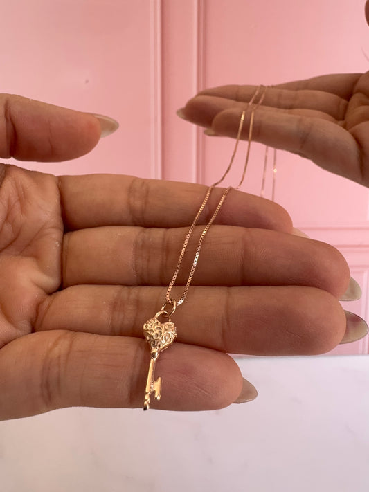 Collar Llave Oro Rosa de Plata 925 - Abre Nuevos Caminos | Romina Joyería