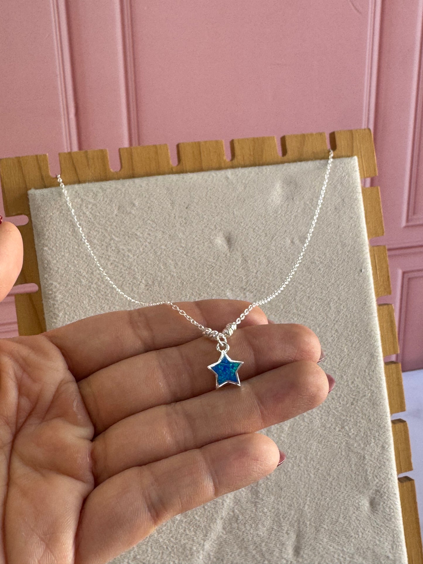 Collar Estrella Opalina de Plata 925 - Brilla con Luz Propia | Romina Joyería