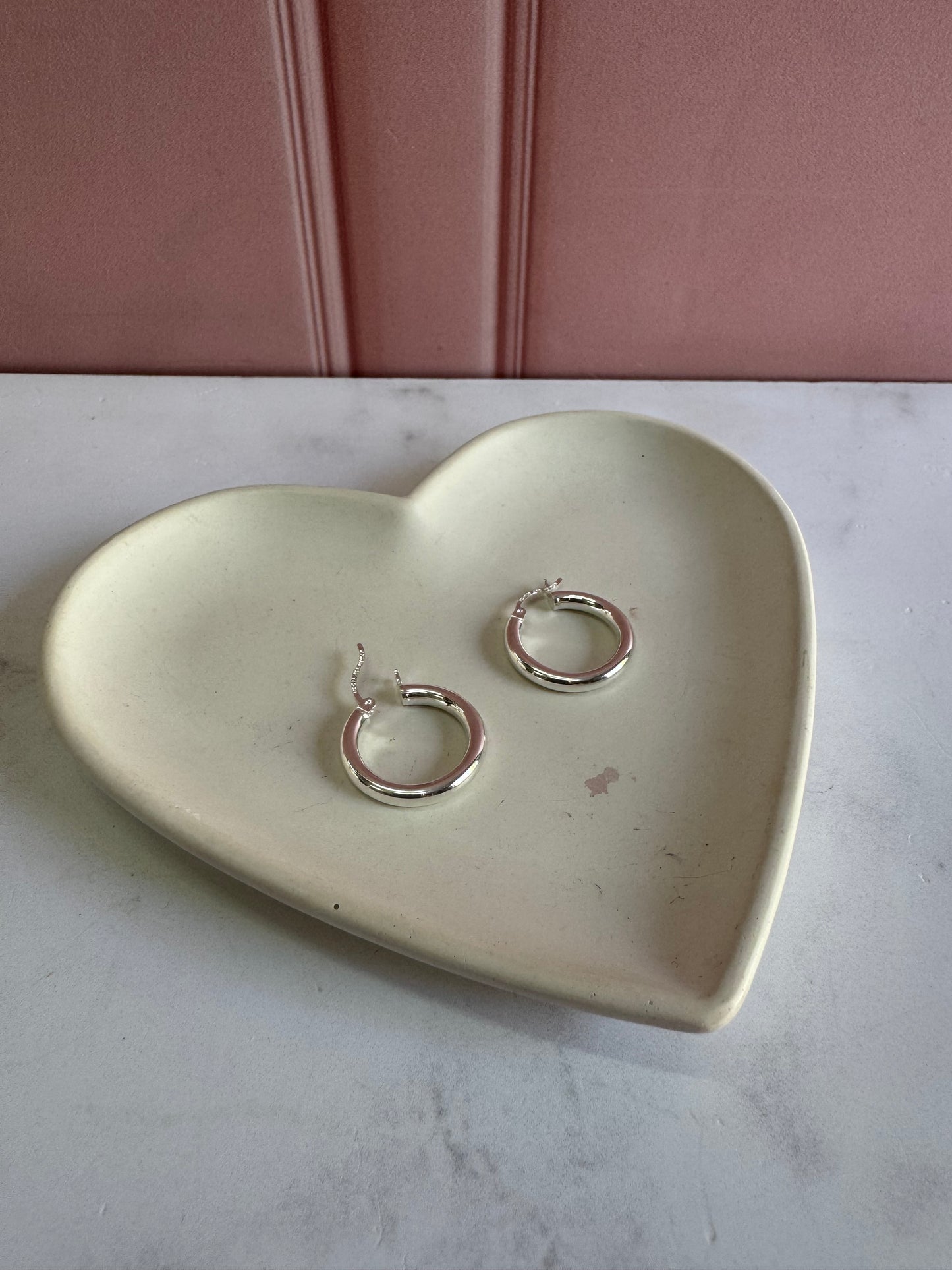 Arracada Lisa 3x2.5 en Plata 925 - Diseño Minimalista