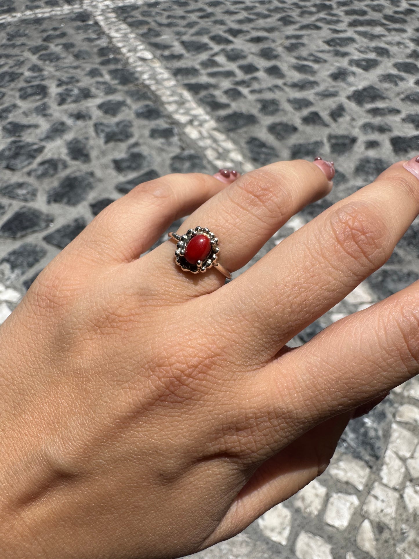 Anillo Coral Italiano Diseño Flor Bolitas | Plata .925 – Romina Joyería