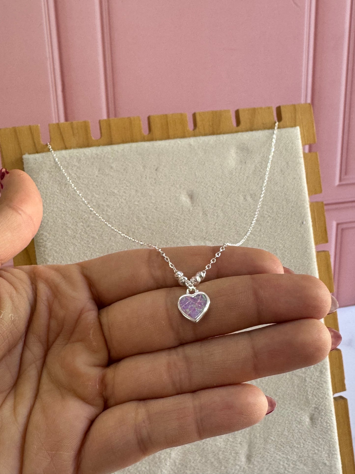 Collar Corazón Opalina de Plata 925 - Amor y Elegancia Natural | Romina Joyería