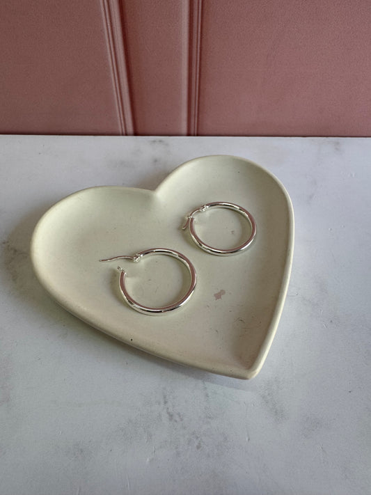 Arracada Lisa 3x3 en Plata 925 - Diseño Minimalista