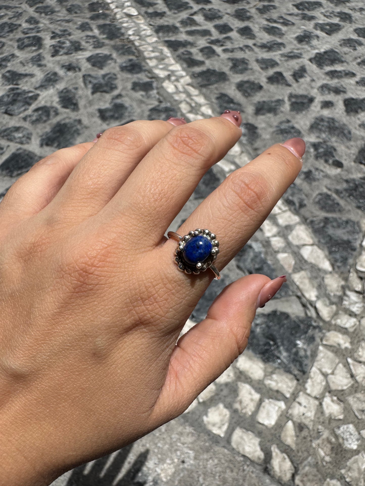 Anillo Lapislazuli Flor Bolitas | Myanmar · Plata .925 – Romina Joyería