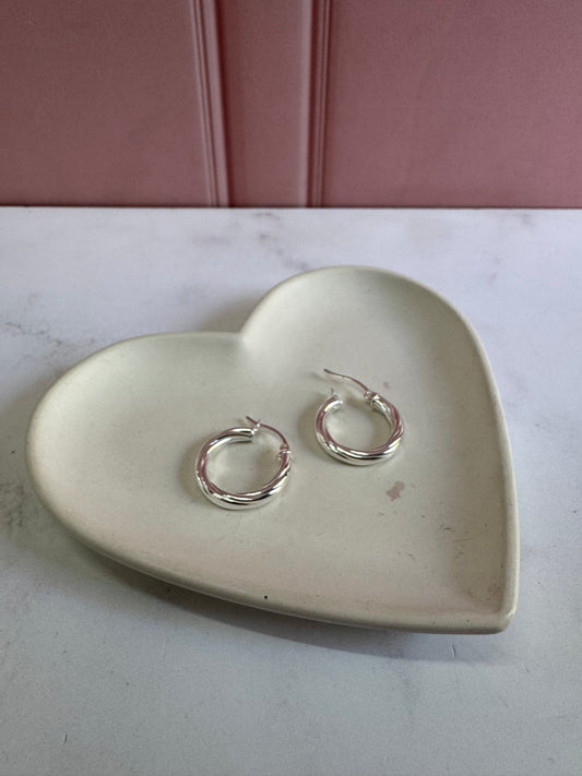 Arracadas Rayadas de Plata 925 - 4mm x 2cm | Romina Joyería